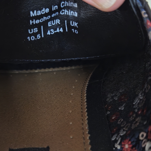 Madden Arrunn Oxford Dress Shoes - Picture 2 of 12